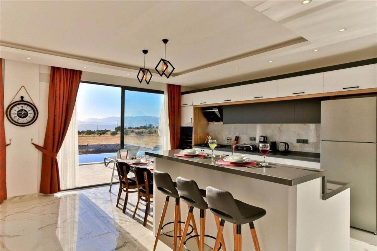 Villa Lycian-Kalkan 3 Bedroom-2 Jakuzzies-Sauna-Turkish Hamam-Huge Private Pool And Lovely Garden Kaş Kültér fotó